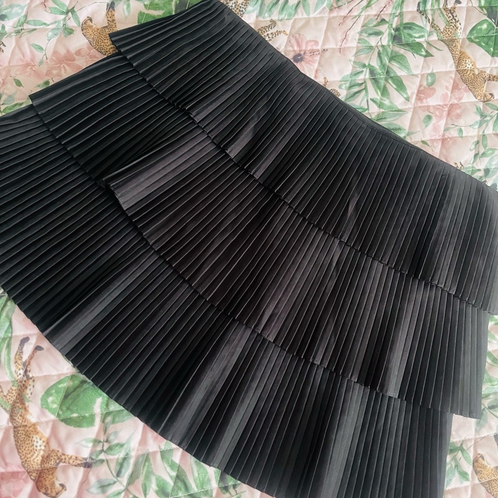 Elegant Black Pleated Top